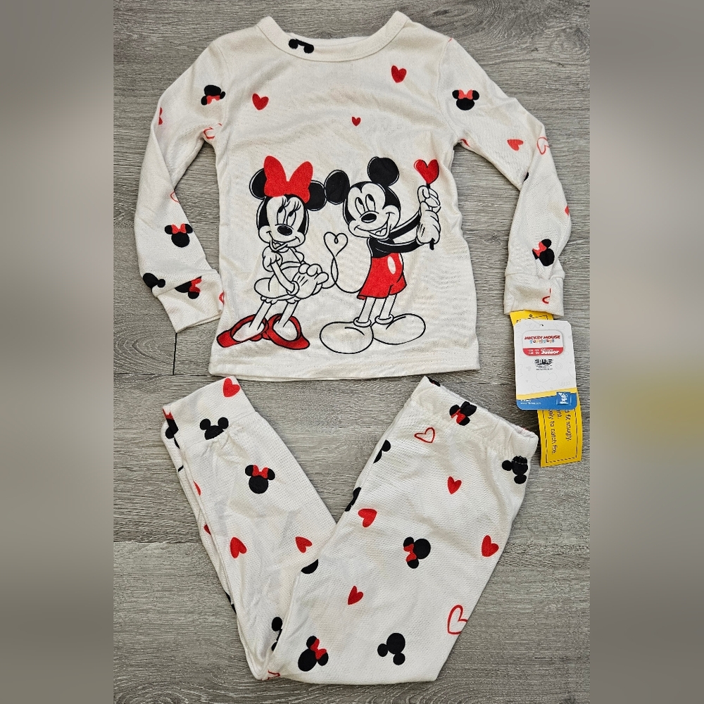 Disney Mickey Mouse Minnie Valentine's Day Pajama Set Size 4T New